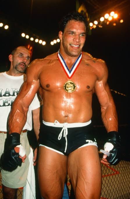 Dwayne Johnson Steps Into Cage As UFC Fighter Mark Kerr In 'The Smashing Machine'
